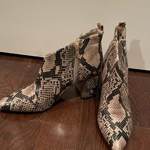 Marc fisher snakeskin boots with side zip detail
